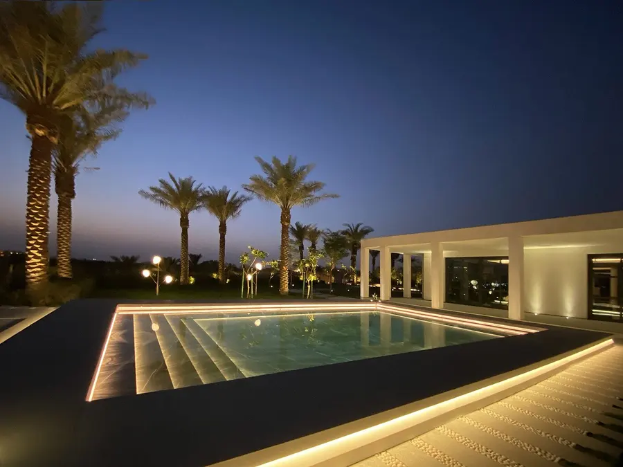 Hotel Swimming Pool