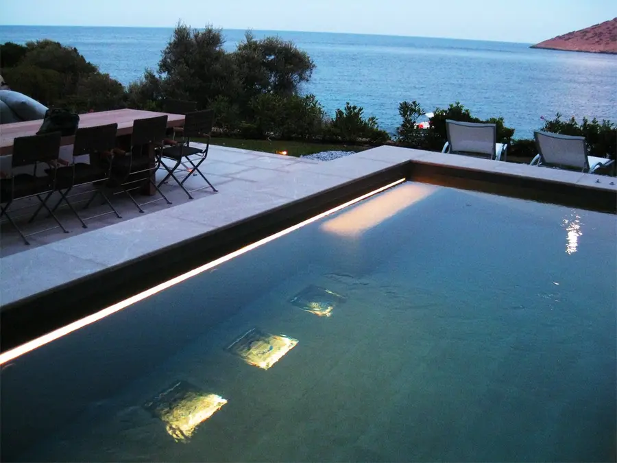 Water Features & Fountains
